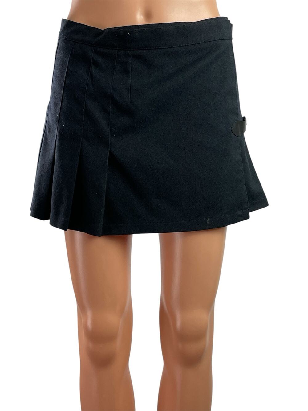 Brandy Melville Women's Black High Waisted Pleated Buckle Mini A-Line Skirt Sz M
